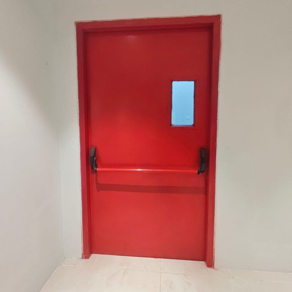 pintu tahan api